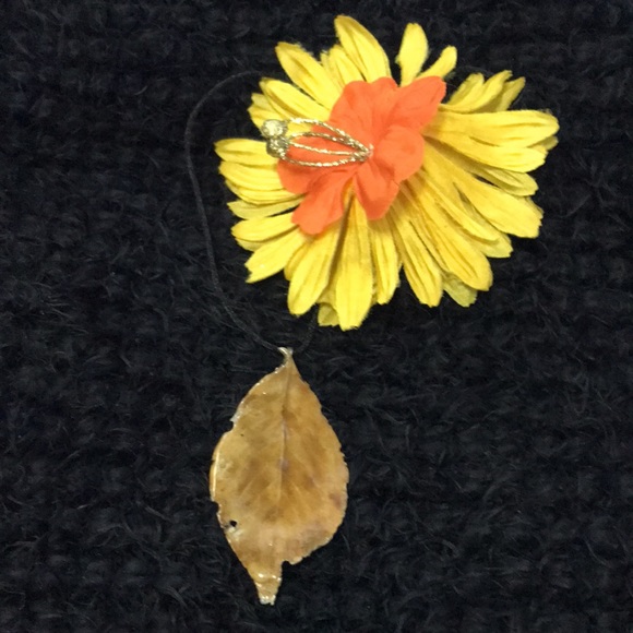 Exclusive Leaf Boho One of a Kind Necklace - Picture 5 of 12